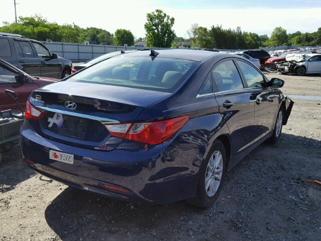 5NPEB4AC7DH638822 - 2013 HYUNDAI SONATA GLS BLUE photo 4