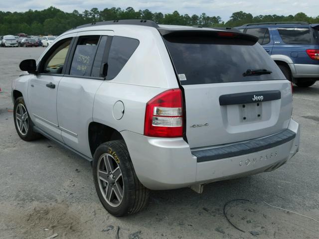 1J4FF47B89D249329 - 2009 JEEP COMPASS SP SILVER photo 3