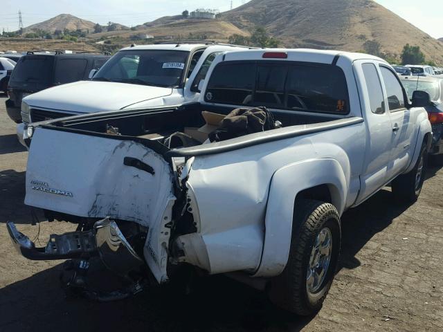 5TETU62N27Z458730 - 2007 TOYOTA TACOMA PRE WHITE photo 4