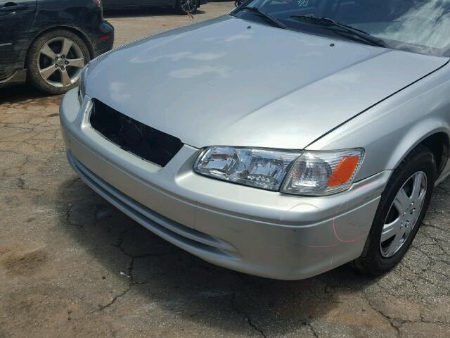 4T1BG22K41U050307 - 2001 TOYOTA CAMRY SILVER photo 9