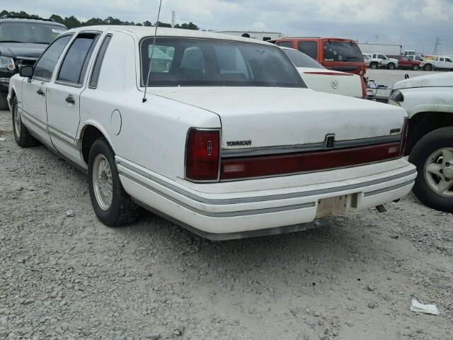 1LNLM81W5RY700156 - 1994 LINCOLN TOWN CAR E WHITE photo 3