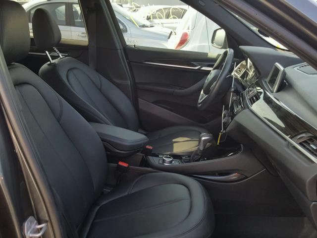 WBXHT3C31G5E55766 - 2016 BMW X1 XDRIVE2 BLUE photo 5