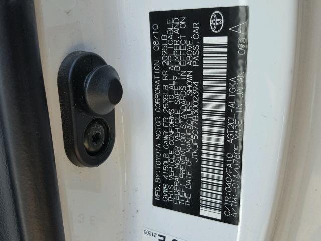 JTKJF5C77B3002394 - 2011 TOYOTA SCION TC 白色 照片 10