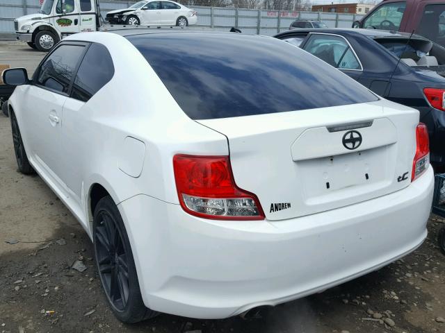 JTKJF5C77B3002394 - 2011 TOYOTA SCION TC 白色 照片 3