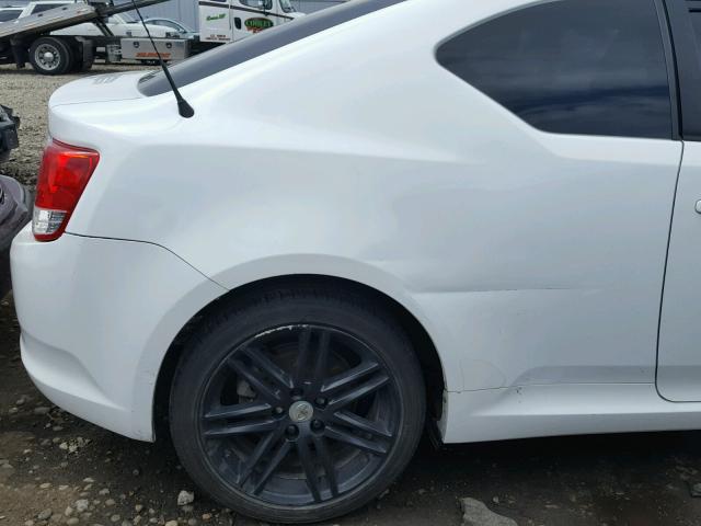 JTKJF5C77B3002394 - 2011 TOYOTA SCION TC 白色 照片 9