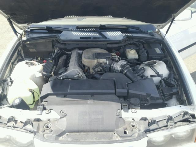 WBABE8326VEY31404 - 1997 BMW 318 IS AUT WHITE photo 7