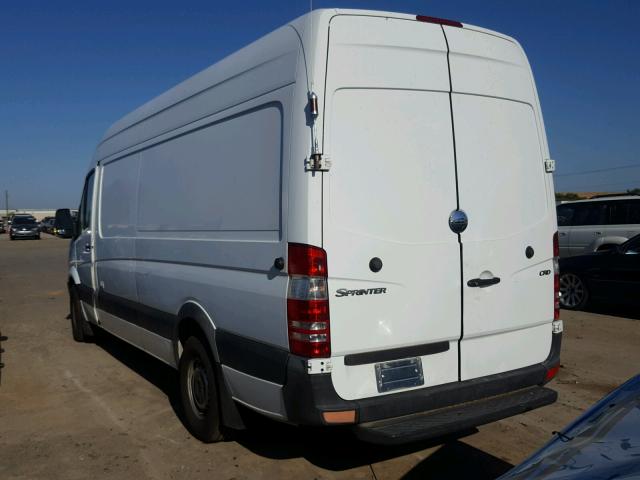 WDYPE845575203584 - 2007 FREIGHTLINER SPRINTER 2 WHITE photo 3