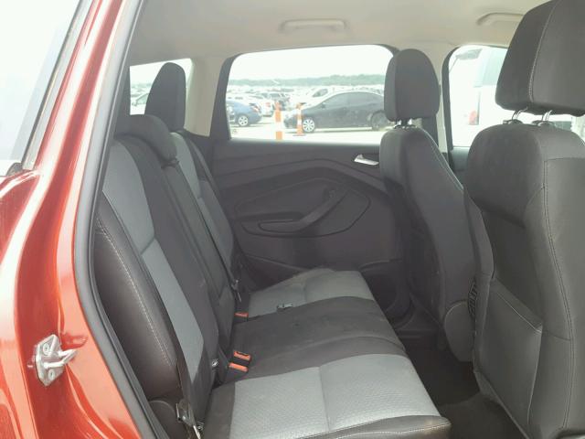 1FMCU0GD4HUD28077 - 2017 FORD ESCAPE SE 栗色 照片 6