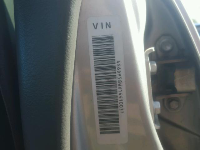 4S6DM58WX14410037 - 2001 HONDA PASSPORT E 银色 照片 10