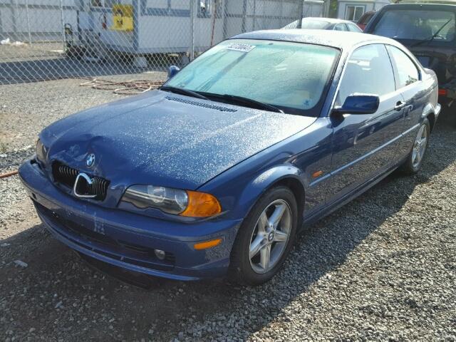 WBABN33492JW53558 - 2002 BMW 325CI BLUE photo 2