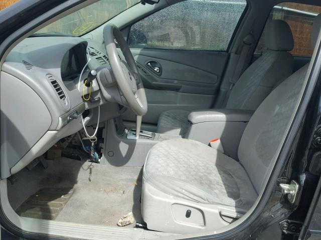 1G1ZT64884F227689 - 2004 CHEVROLET MALIBU MAX შავი ფოტო 5