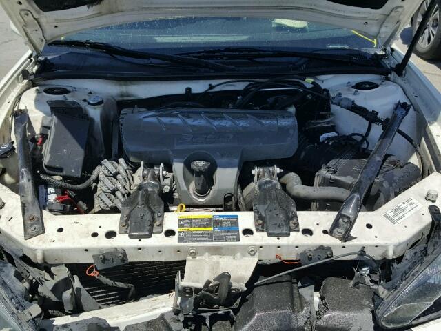 2G2WP582171158102 - 2007 PONTIAC GRAND PRIX WHITE photo 7