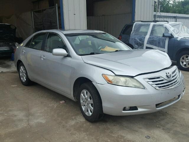 4T1BK46K49U075000 - 2009 TOYOTA CAMRY SE SILVER photo 1