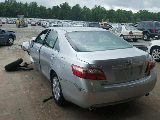 4T1BK46K49U075000 - 2009 TOYOTA CAMRY SE SILVER photo 3