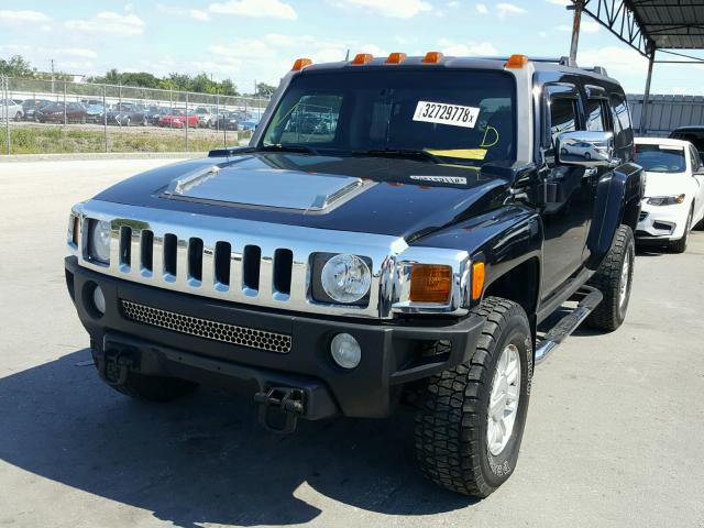 5GTDN136068162660 - 2006 HUMMER H3 BLACK photo 2