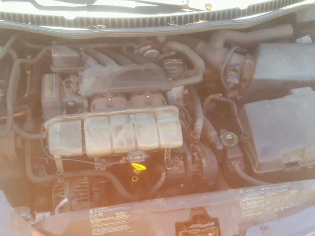 3VWCM31Y84M329763 - 2004 VOLKSWAGEN NEW BEETLE 蓝色 照片 7