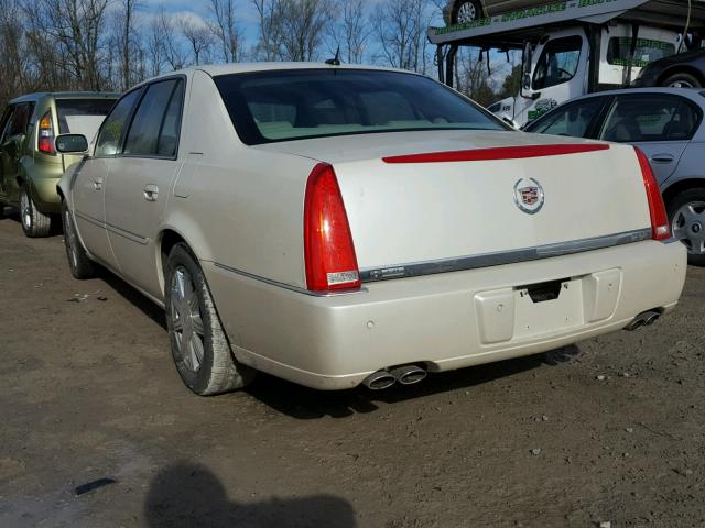 1G6KD57Y67U201946 - 2007 CADILLAC DTS WHITE photo 3