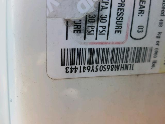 1LNHM86S05Y641443 - 2005 LINCOLN LS 白色 照片 10