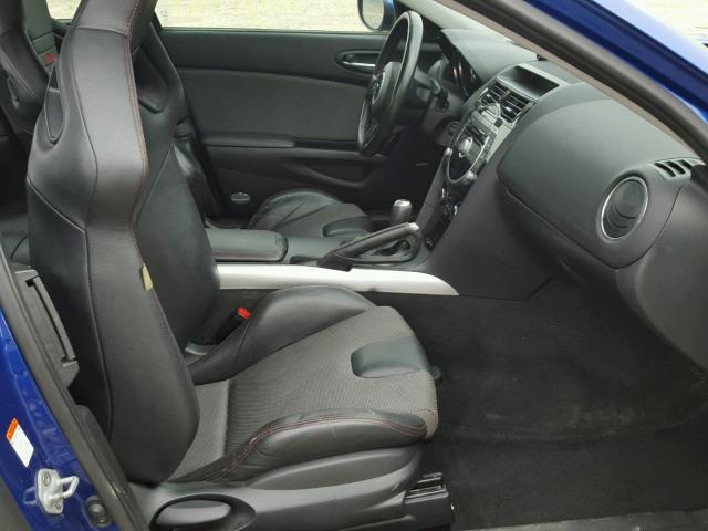 JM1FE174090402561 - 2009 MAZDA RX8 BLUE photo 5