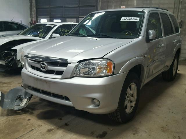 4F2CZ04126KM33838 - 2006 MAZDA TRIBUTE S SILVER photo 2