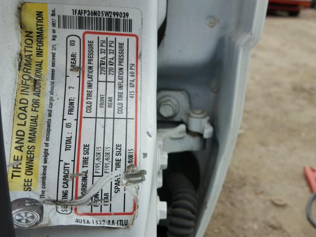 1FAFP36N05W299039 - 2005 FORD FOCUS ZXW WHITE photo 10