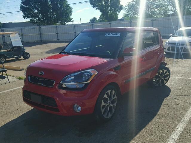 KNDJT2A65D7546882 - 2013 KIA SOUL + RED photo 2