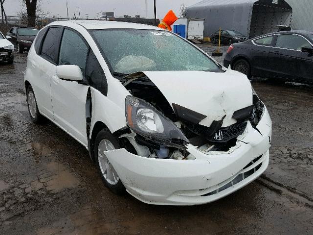 JHMGE87549S812417 - 2009 HONDA FIT LX WHITE photo 1