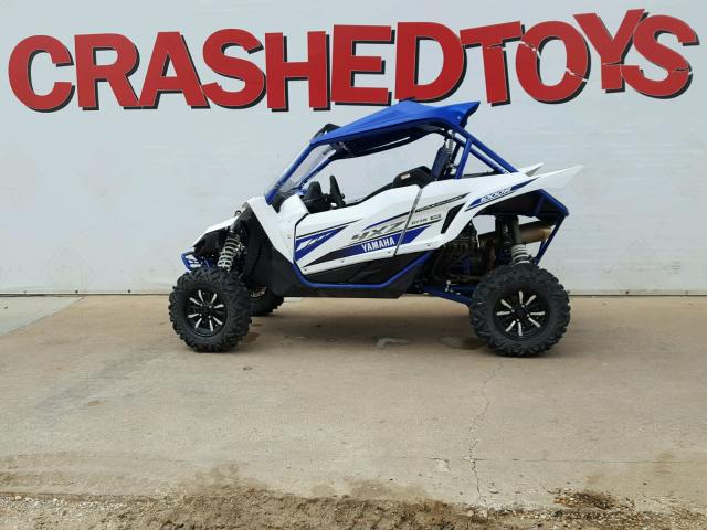 5Y4AN03Y0HA104976 - 2017 YAMAHA YXZ1000 WHITE photo 5