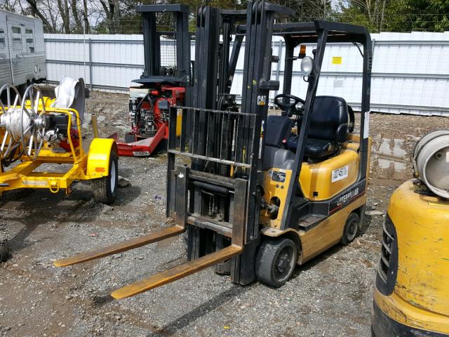 0000000AT81C03265 - 2000 CATERPILLAR FORKLIFT YELLOW photo 2