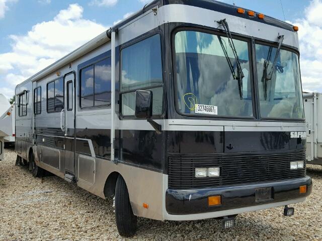 4CDN6EK2XP2901311 - 1993 OSHKOSH MOTOR TRUCK CO. CHASSIS TWO TONE photo 1