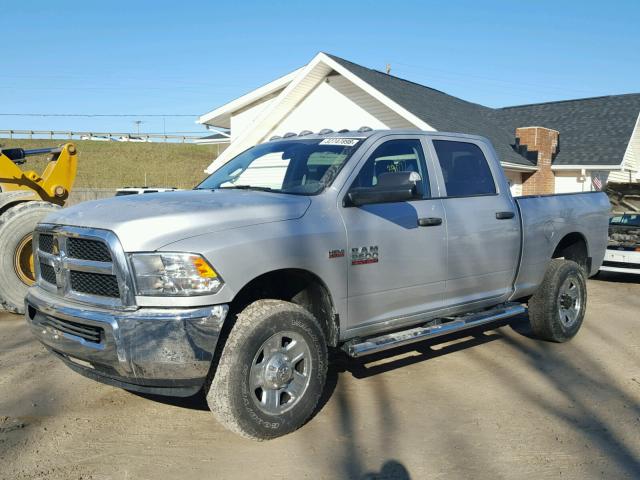 3C6UR5CJ9HG553477 - 2017 RAM 2500 ST SILVER photo 2