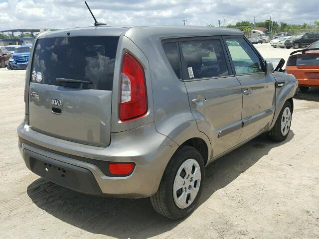 KNDJT2A52D7516620 - 2013 KIA SOUL GRAY photo 4