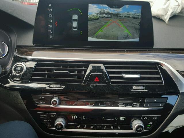 WBAJA7C57JG907951 - 2018 BMW 530 XI SILVER photo 9