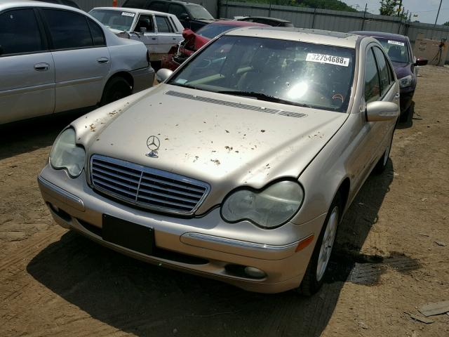 WDBRF84J23F391837 - 2003 MERCEDES-BENZ C 320 4MAT GOLD photo 2