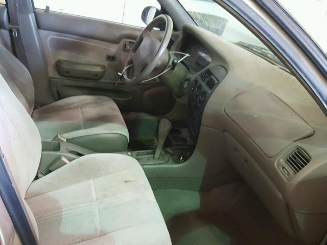 1Y1SK5262TZ024183 - 1996 GEO PRIZM BASE GOLD photo 5