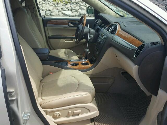 5GAKVCED4BJ151476 - 2011 BUICK ENCLAVE CX BEIGE photo 5