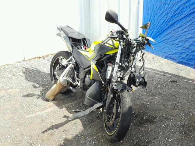 MLHNC5100G5200041 - 2016 HONDA CBR300 R YELLOW photo 1