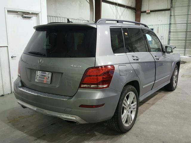 WDCGG8JB0DG028834 - 2013 MERCEDES-BENZ GLK 350 4M SILVER photo 4