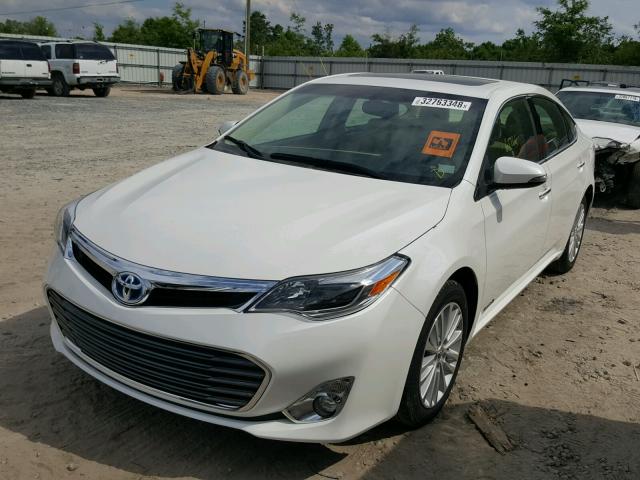 4T1BD1EB4EU022124 - 2014 TOYOTA AVALON HYB WHITE photo 2