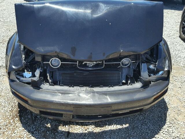 1ZVHT80N695119026 - 2009 FORD MUSTANG BLACK photo 7