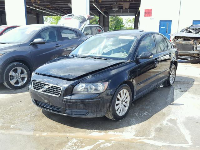 YV1MS382X52088063 - 2005 VOLVO S40 2.4I BLACK photo 2