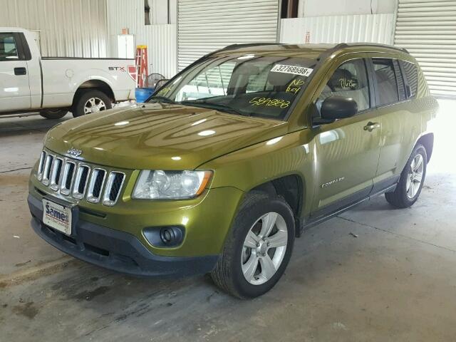 1C4NJCBB0CD589888 - 2012 JEEP COMPASS SP GREEN photo 2