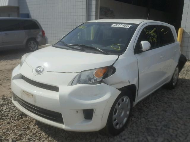 JTKKU10438J000563 - 2008 TOYOTA SCION XD WHITE photo 2