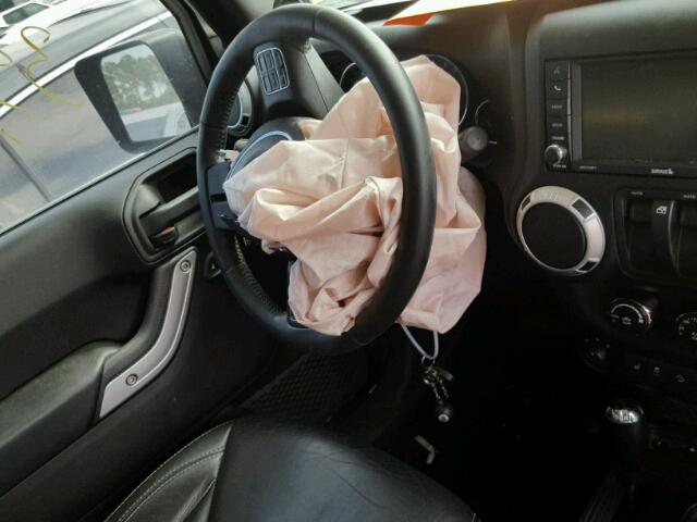 1C4AJWBG3EL180904 - 2014 JEEP WRANGLER S BLACK photo 9