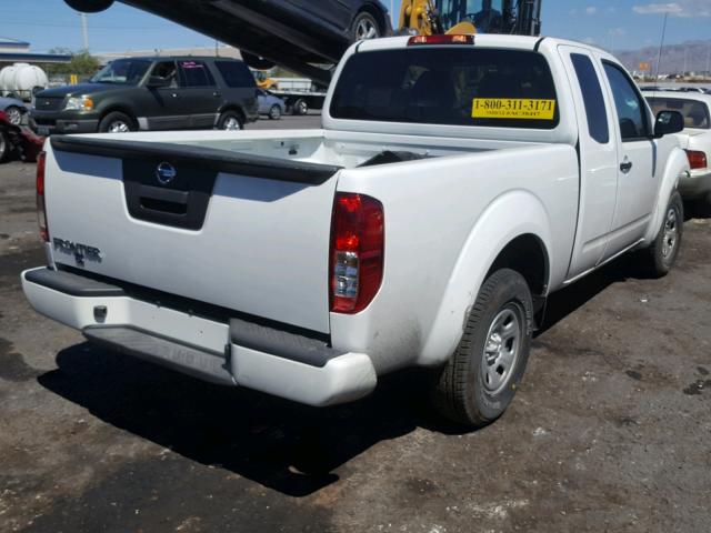 1N6BD0CT1HN763689 - 2017 NISSAN FRONTIER S WHITE photo 4
