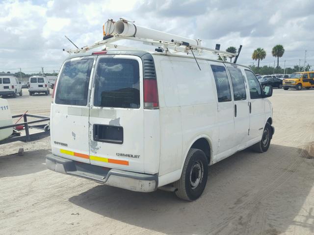 1GCFG25WXY1206043 - 2000 CHEVROLET EXPRESS G2 WHITE photo 4