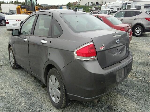 1FAHP35N89W233709 - 2009 FORD FOCUS SE GRAY photo 3