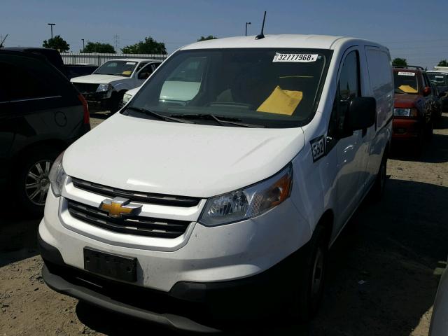 3N63M0ZN4FK720576 - 2015 CHEVROLET CITY EXPRE WHITE photo 2