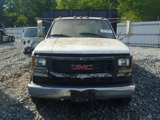 1GDKC34J3TJ517940 - 1996 GMC SIERRA C35 WHITE photo 10