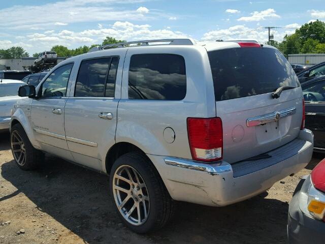 1A8HW58228F120646 - 2008 CHRYSLER ASPEN SILVER photo 3